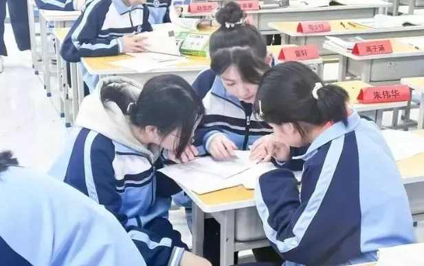 在西安上职业高中能参加普通高考吗?怎么参加?相关图片