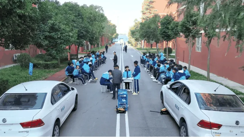 【腾飞吧，城市科技！】以赛促学，充分实践 新能源相关图片