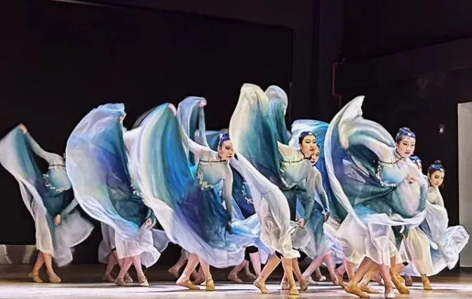 在现代，守护每一个孩子的笑容！相关图片