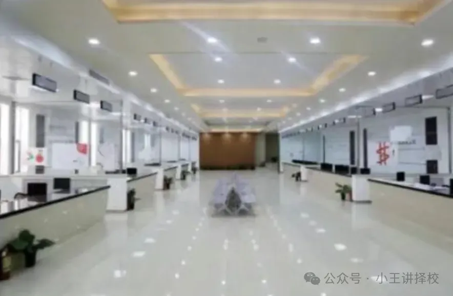 2025年西安培华职业高中招生简章相关图片