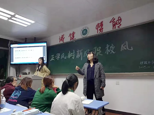 纯文化课、全员住校、校长周日校门口收手机……这所职高用行动告诉你,升学率是怎么来的