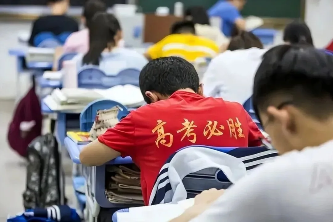 未来10年最有前景的专业方向:国家需要什么,你就学什么专业