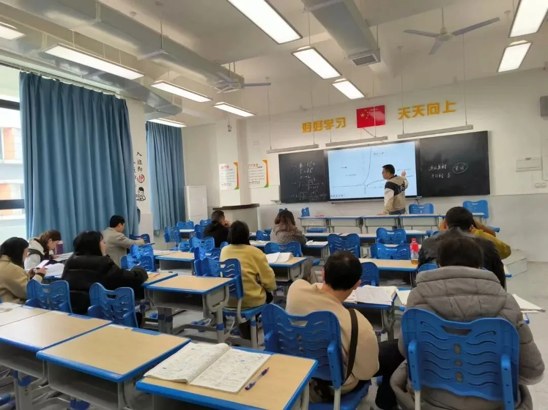 25人小班、住宿条件好、一年6.2万!这所高三全日制补习学校,性价比高到你想不到