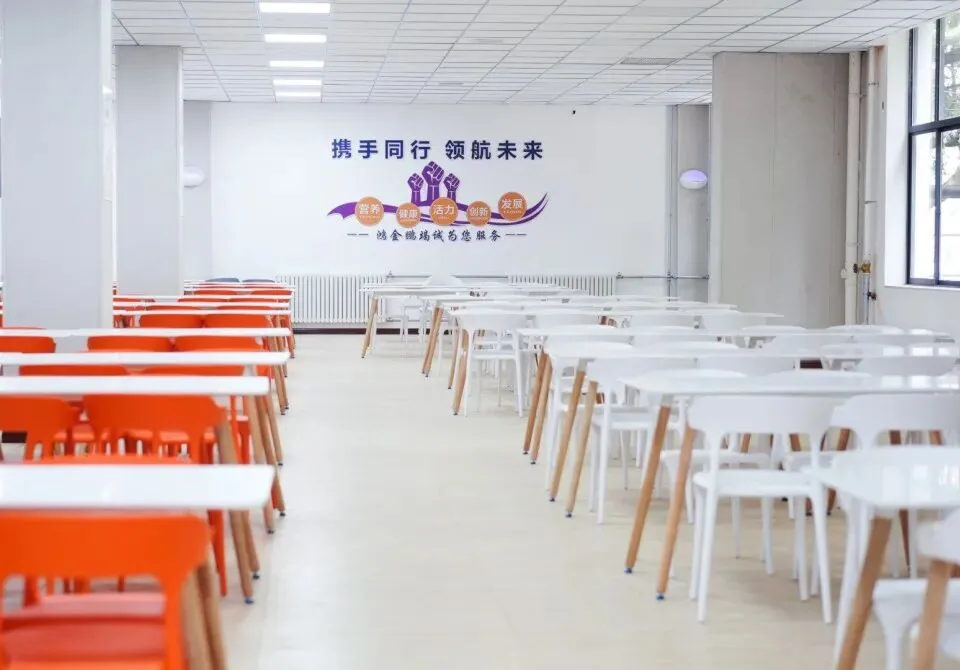 配置高+管理严！西安这所职高，让考不上普高的孩子也有好出路
