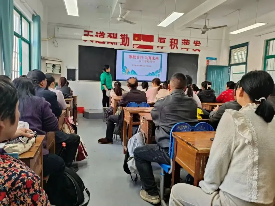 普通家庭必看：孩子考不上高中，这3条务实出路，省钱又靠谱
