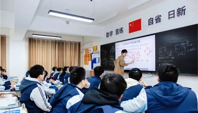 2026 西安民办职高分区全盘点｜东南西北郊择校指南，中考失利也能稳妥冲大学